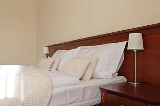 Отель Astoria Bed & Breakfast Сважендз Двухместный номер с 1 кроватью или 2 отдельными кроватями-18
